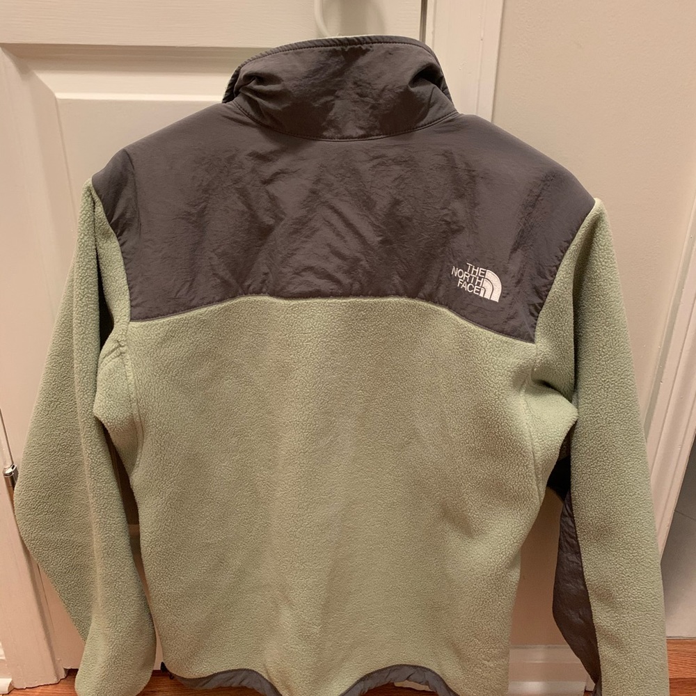 Medium, The North Face Denali Jacket